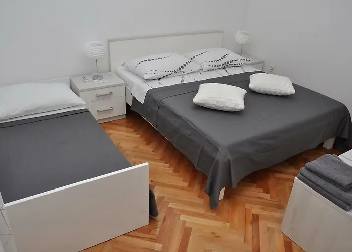 Ive Pensjonat Lozovac