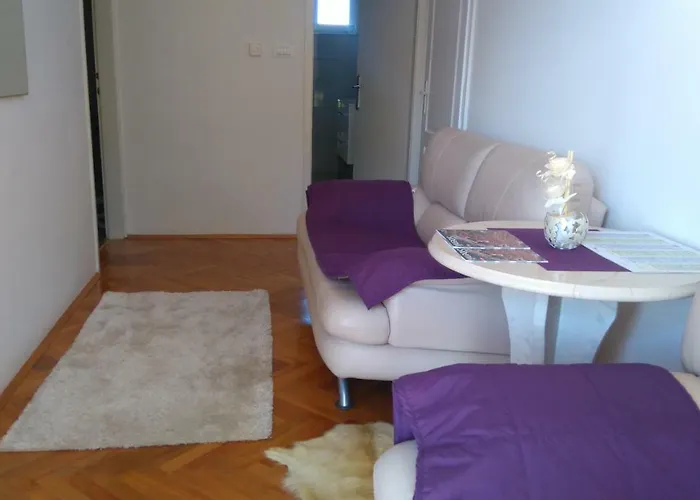 Ive Affittacamere 3*